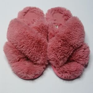 Stars Above Plush Fluffy Pink Slippers Size 9/10